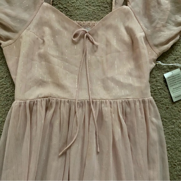 Chelsea28 Chiffon and Lace Dress in Pink Smoke Midi NWT - Picture 3 of 13